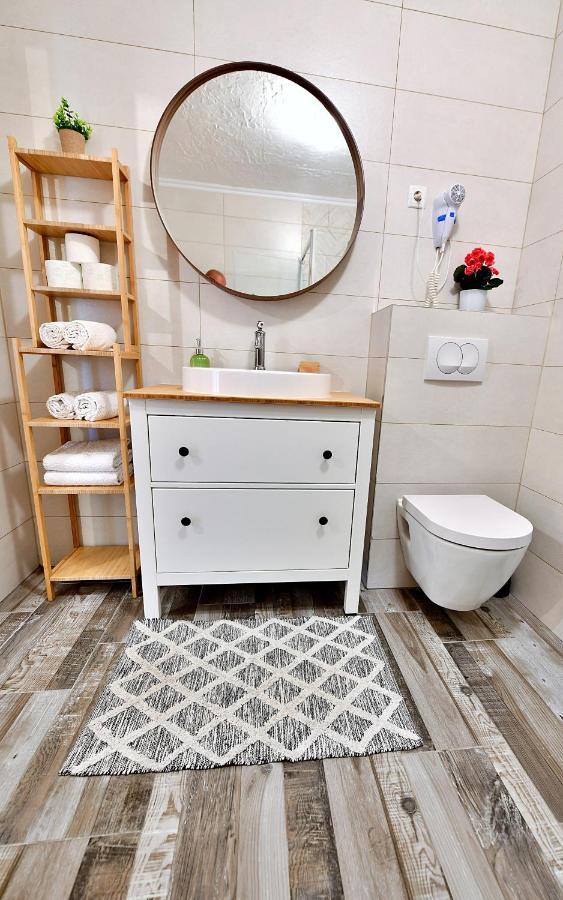 Apartments Green Park غاكوفيتسا المظهر الخارجي الصورة