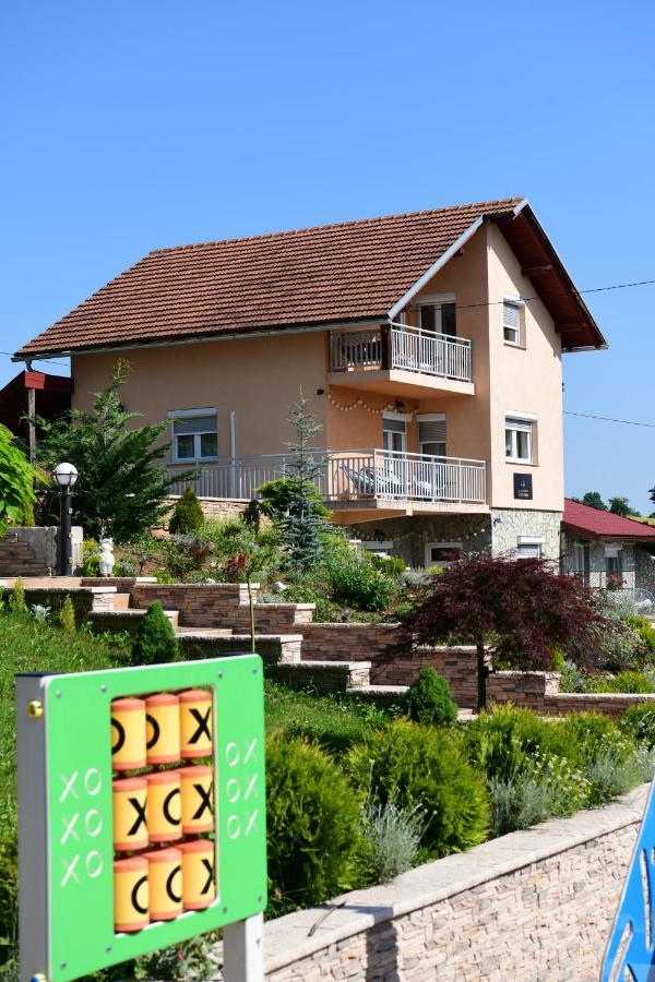 Apartments Green Park غاكوفيتسا المظهر الخارجي الصورة